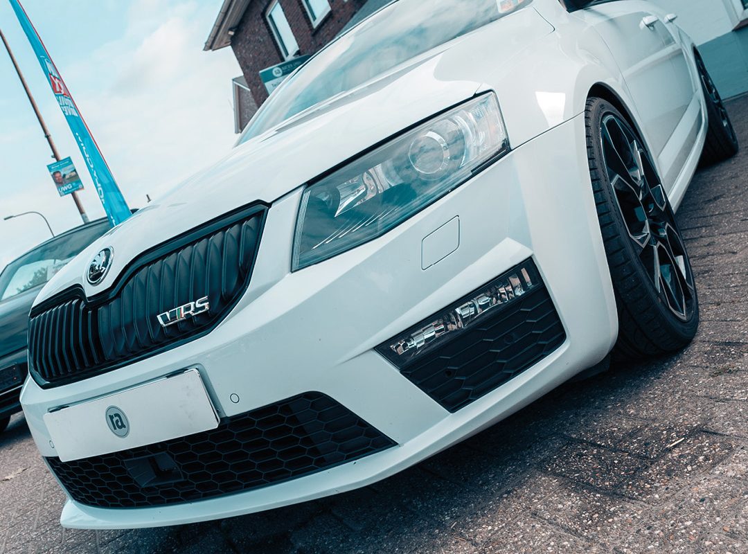 ZU VERKAUFEN SKODA OCATVIA RS4